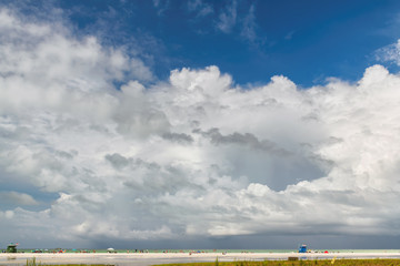 Siesta Key Beach with dramatic clouds, Florida Gulf Coast, Sarasota, USA