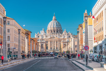 Fototapeta na wymiar Vatican and tourists. Rome. Italy