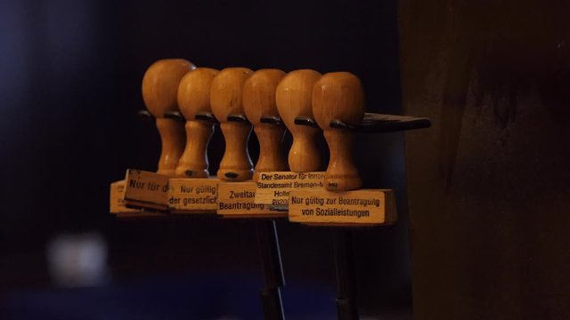 Beh&ouml;rde Stempel close