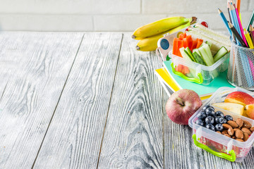 Healthy school lunch box