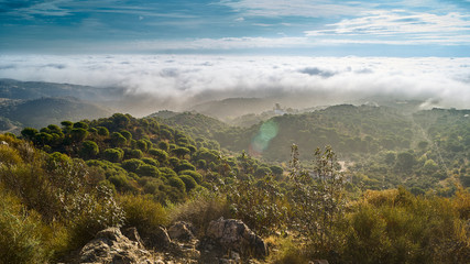 Amanecer en las montañas de la sierra de Córdoba