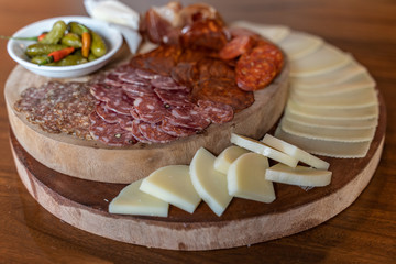 Cold cut board