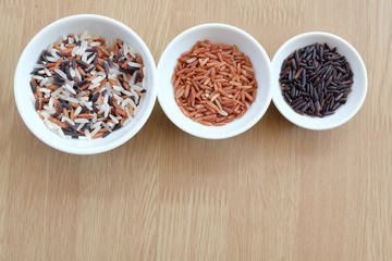 Obraz na płótnie Canvas variety of rice with healthy concept