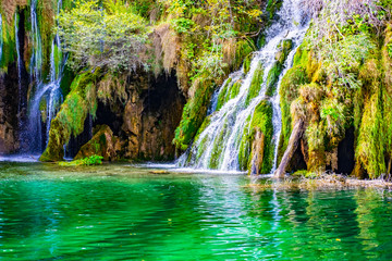 Fototapeta na wymiar Beautiful waterfalls in autumn, National Park Plitvice Lakes, Croatia