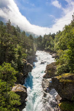 Wasserfall Slettafossen bei Andalsnes (Norwegen) (2)