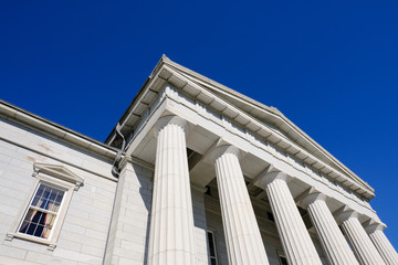 Architectural view of a classically designed american state house.
