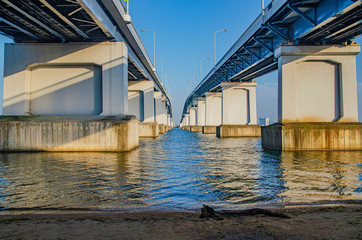 滋賀　琵琶湖と琵琶湖大橋