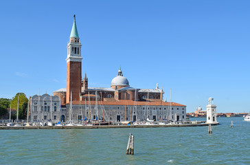 Fototapeta na wymiar Monumentos en Venecia Italia