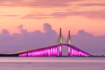 Fotobehang Sunshine Skyway Bridge over de Lower Tampa Bay © SeanPavonePhoto