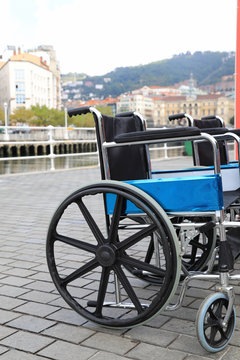 silla de ruedas calle bilbao 4M0A7803-as19