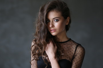 Naklejka premium Beautiful young female brunette model