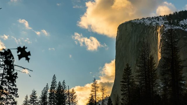 Timelapse of Rare Firefalls in Winter at Yosemite National Park