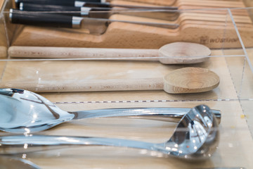 Organized Interior Kitchen Design 