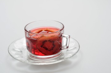 ドライフルーツのハイビスカスティーです