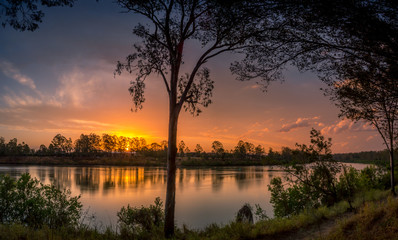 Obraz premium Beautiful River Sunset Panorama