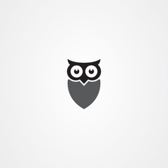 Owl icon logo vector design negative space style.