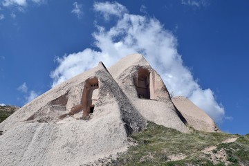 Fototapeta na wymiar Mountain landscape before the rain. Rocky landscape. Goreme. Cappadocia. Turkey. 