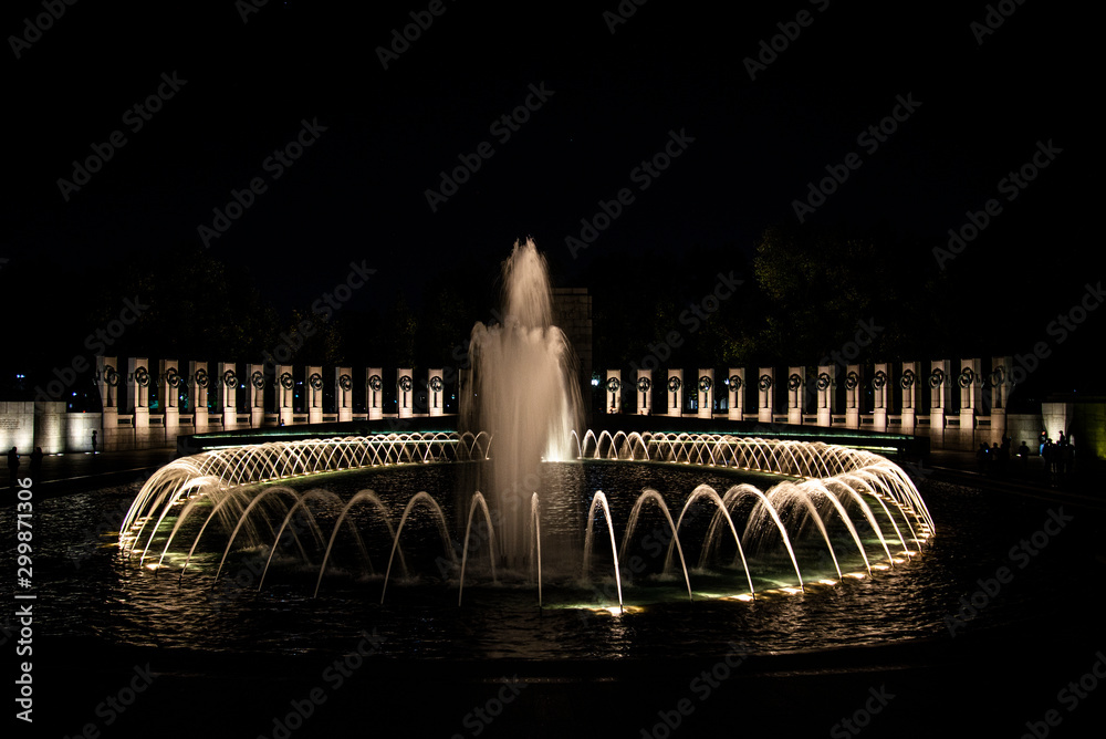 Wall mural the world war 2 memorial at night