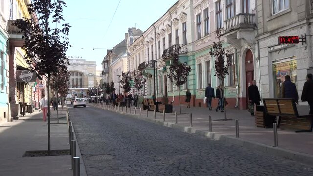 Many people on the busy city street