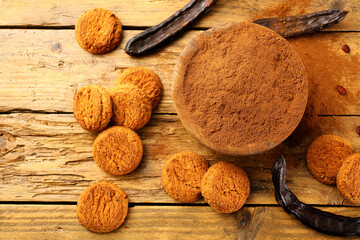 carruba dessert e biscotti fatti a mano sfondo rustico