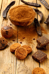 carruba dessert e biscotti fatti a mano sfondo rustico