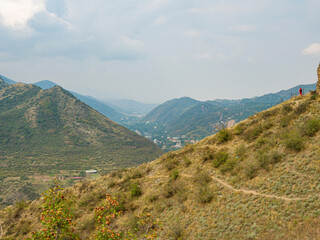 Panorama Blick vom Jvari Kloster  Mtskheta georgische Heerstrasse georgien