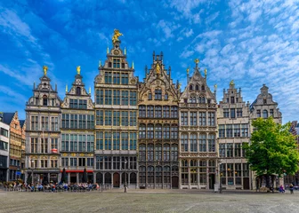 Foto op Canvas De Grote Markt (Grote Marktplein) van Antwerpen (Antwerpen), België. Het is een stadsplein gelegen in het hart van de oude binnenstad van Antwerpen. Stadsgezicht van Antwerpen. © Ekaterina Belova