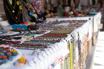 Bunt Basar Kette Ketten Schmuck handmade selbstgemacht Markt Werkstatt 