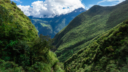 Fototapeta na wymiar Choquequirao mountains