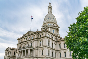 Fototapeta na wymiar Exterior of the Michigan State Capitol Building in Lansing