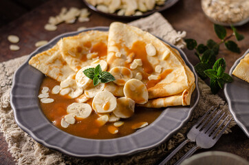 Caramel pancakes with banana