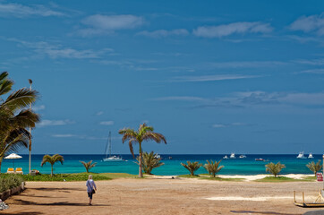 Obraz na płótnie Canvas Idyllic view at the coastline of atlantic ocean on the island Sal, Cape Verde