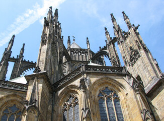 Fototapeta na wymiar St. Vitus Cathedral in Prague, Czech Republic 