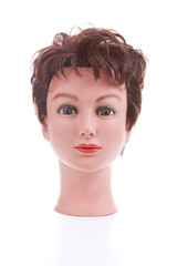 Generic dummy head for a hairstylist, short haircut