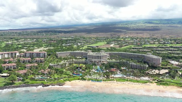 Hawaii resorts