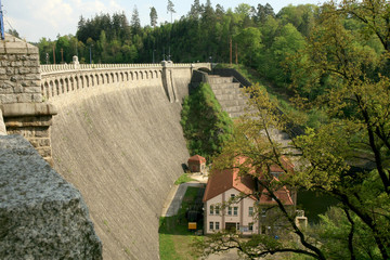 Hydroelectric power plant and dam on Bobr River in Pilchowice, Poland. Technical monument and tourist attraction. © fotokate