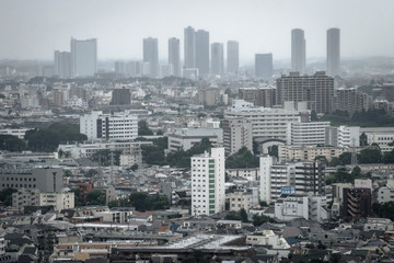 東京都心の霧がかかった都市風景１