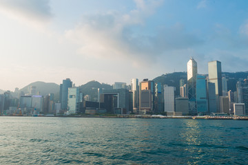 Fototapeta premium Hongkong island skyline from Kowloon city