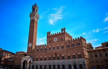 Fototapeta na wymiar Siena public palace Piazza del Campo Italy