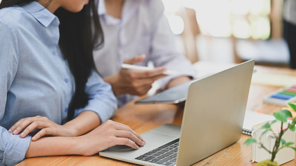 Fototapeta premium Cropped shot creative brainstorming on office table.
