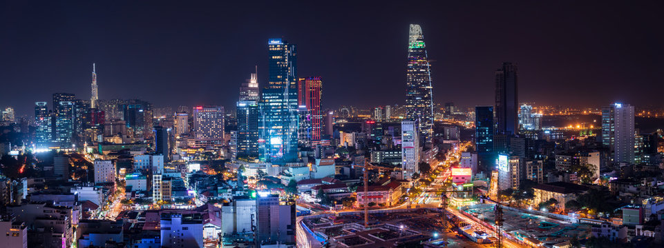 Fototapeta Pejzaż miejski Ho Chi Minh miasto, Wietnam przy nocą