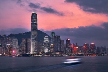 Fototapeta na wymiar Hong Kong skyline at dusk