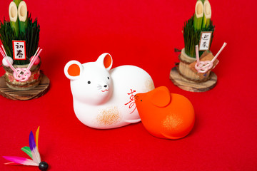 干支の置物　紅白ねずみ