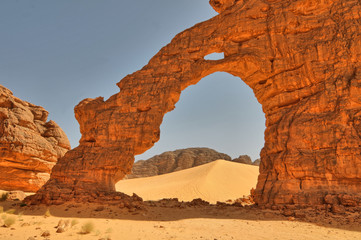Fototapety  Formacje erozyjne na Saharze, Algieria
