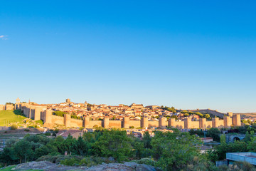 Fototapeta premium Avila skyline at sunset