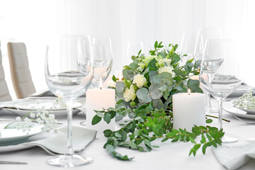 Beautiful table setting with floral decor