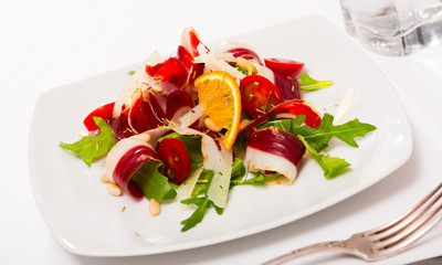 Salad of duck ham with vegetables