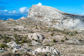 Sardegna, panorama di Monte Corrasi a Oliena, Italia 