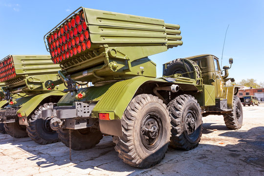 BM-21 Grad 122-mm Multiple Rocket Launcher on Ural-375D chassis
