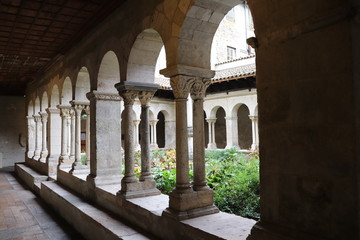 Cloître Saint André le Bas construit au 12 ème siècle à côté de l'abbaye - Ville de Vienne - Département de l'isère - France